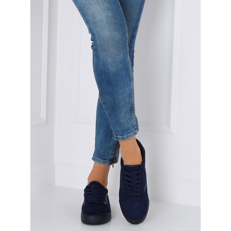 Tmavě modré tenisky Vans B318-10 Dark Blue námořnická modř 2