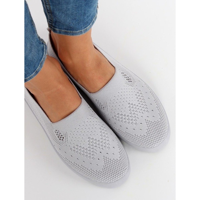 Šedé prolamované tenisky JX63P Grey šedá 1