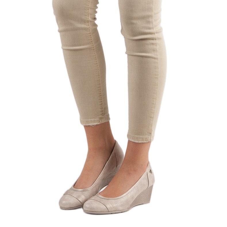 Třpytivé lodičky na klínu VINCEZA hnědý 1