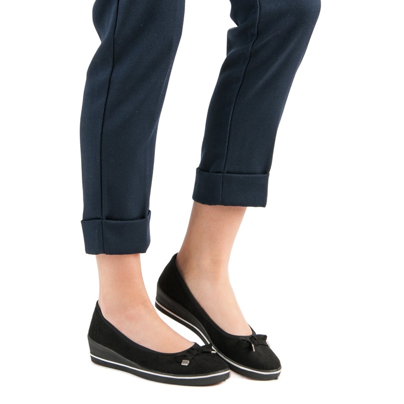 Klínová čerpadla černá 2