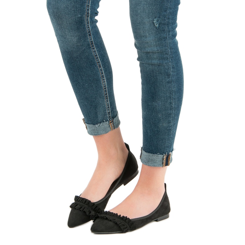 Corina Semišové balerínky s volánkem černá 1