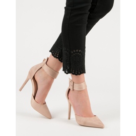 Béžové semišové podpatky béžový 2