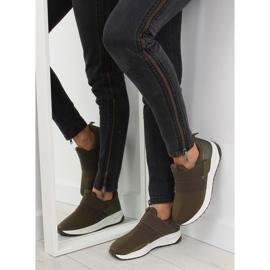 Zelená dámská sportovní obuv NB151P Army Green zelený 2