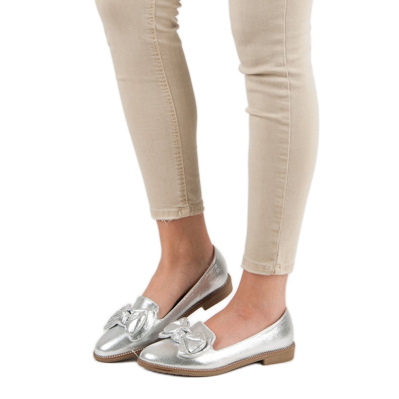 Forever Folie Stříbrná baletka s mašlí šedá 2