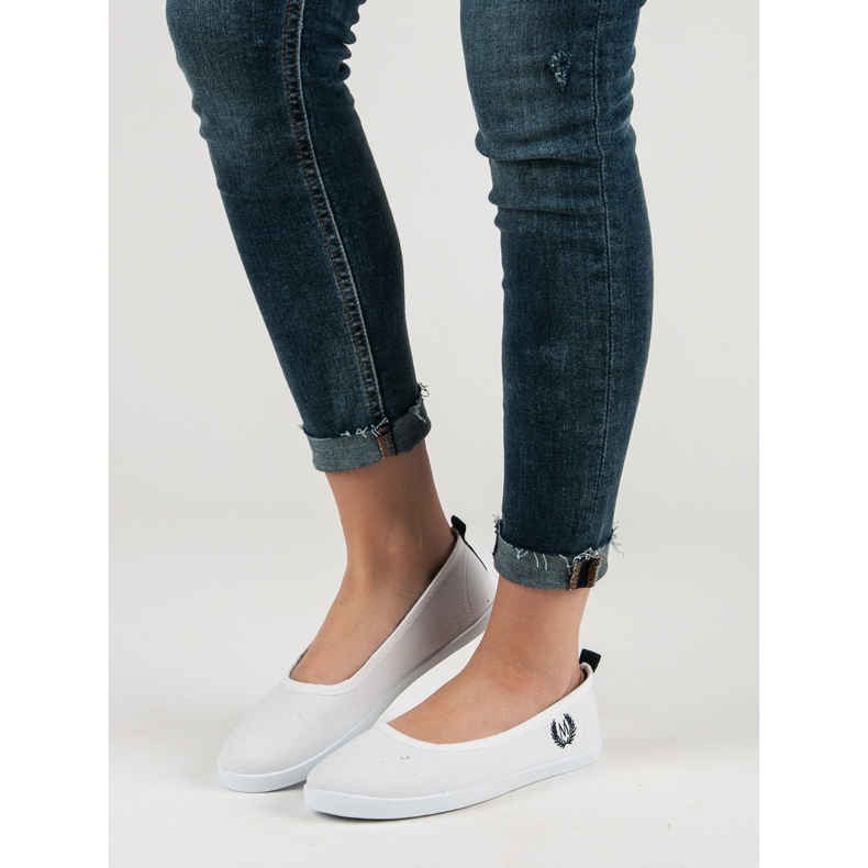 McKey Bílá textilní baletka bílý 2