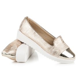 Nio Nio Golden Lords na platformě zlatý 2