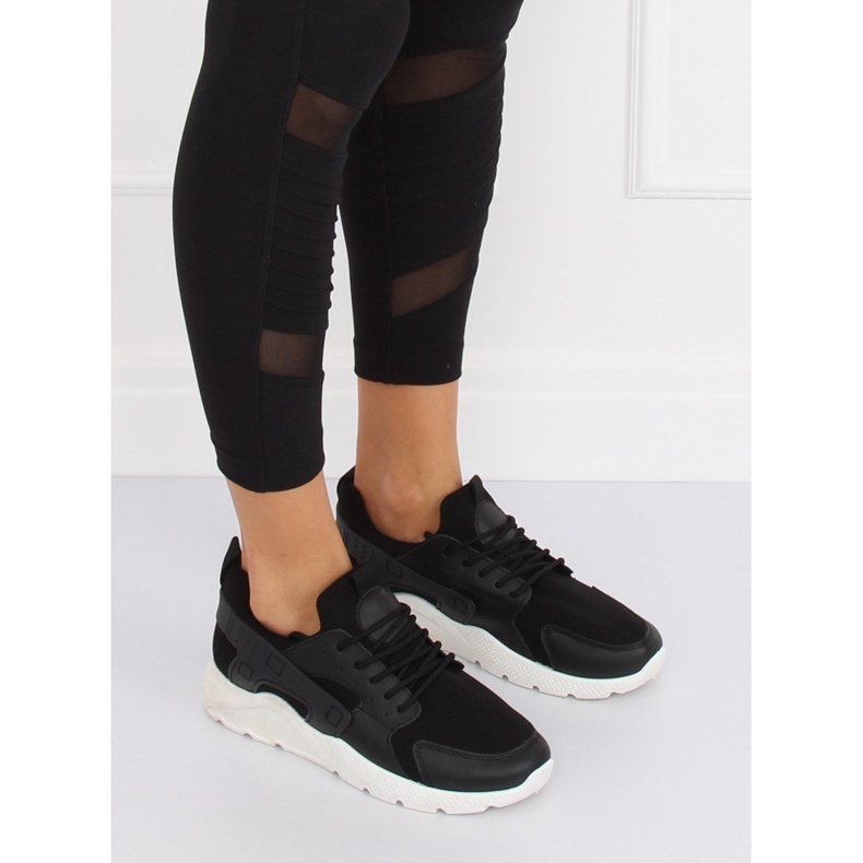 Černá LA18P Černá sportovní obuv černý 1