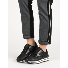 Černé sportovní boty černý 1