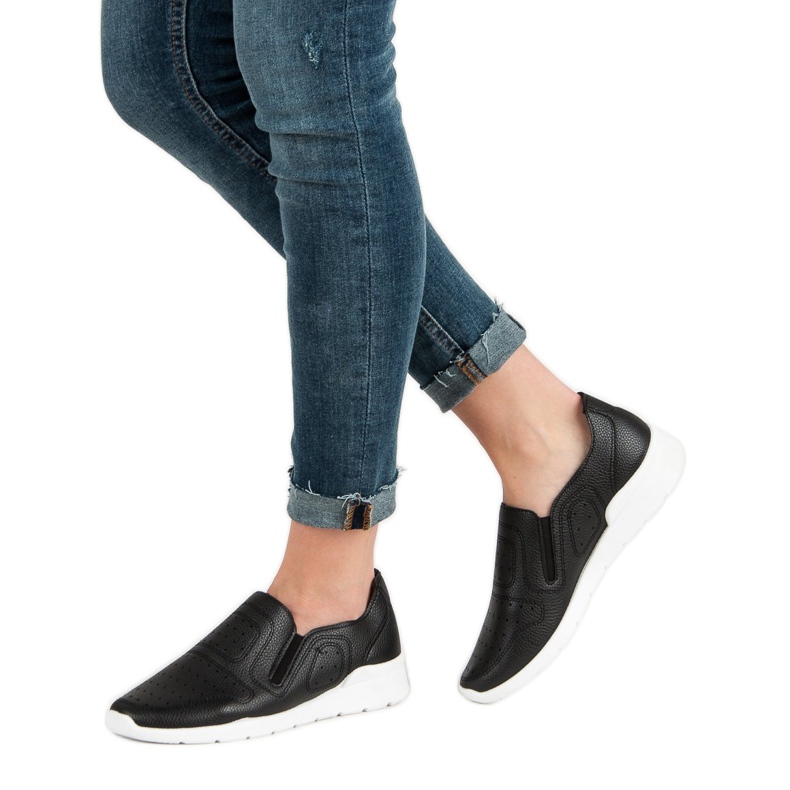 Queen Bee Slip On lehké tenisky černý 2