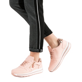 Růžové sportovní boty růžový 2