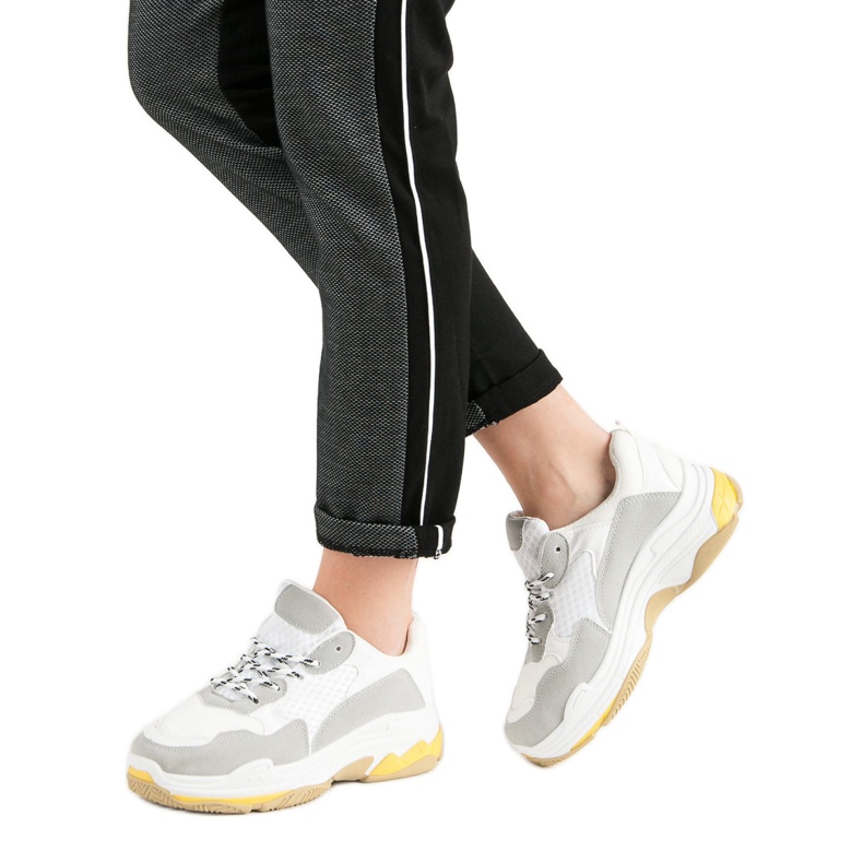 Small Swan Bílé tenisky na platformě bílý 2