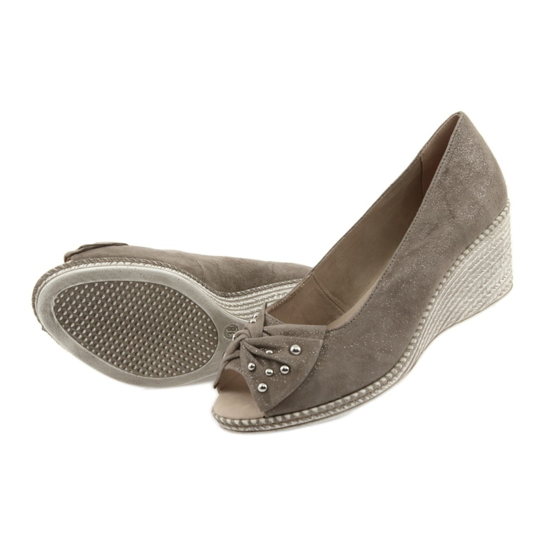 Dámské lodičky na klínku Caprice 29350 hnědý 5