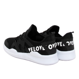 Černá sportovní obuv R-392 Black 2