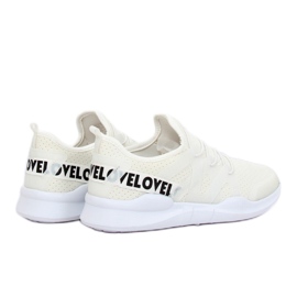 Bílé sportovní boty R-392 White bílý 2
