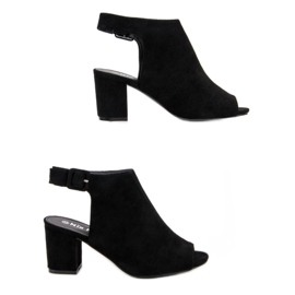 Nio Nio Postavené Sandály Na Baru černý 2