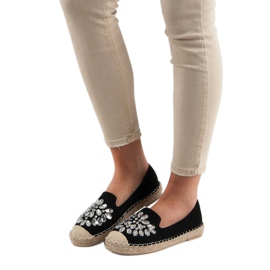 Small Swan Semišové espadrilky s ornamenty černý 1