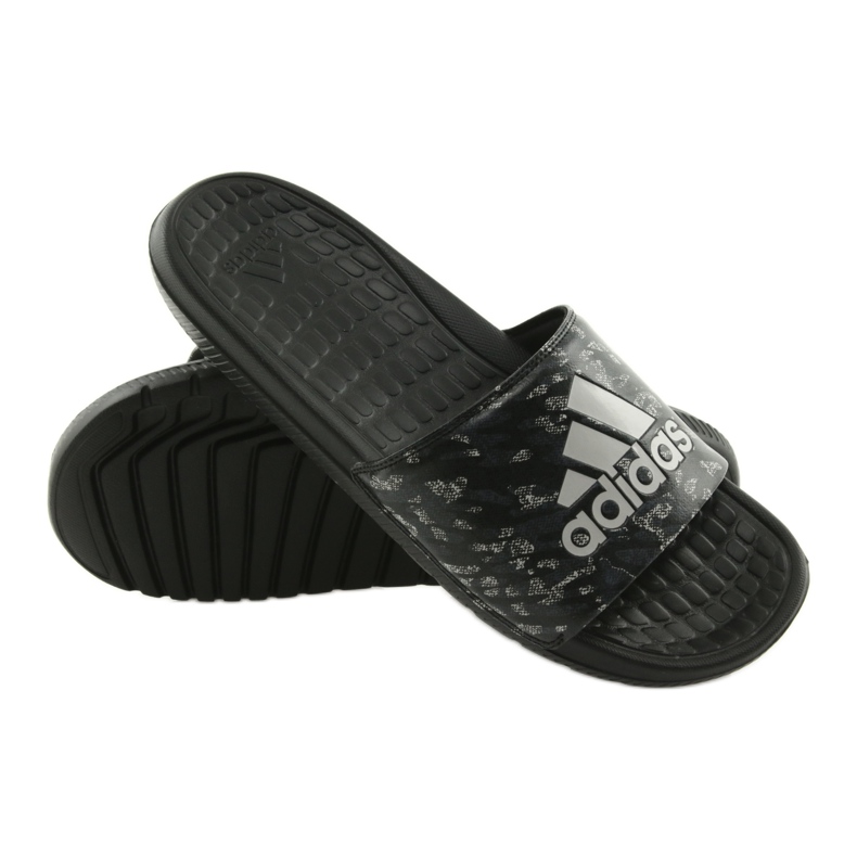 Pantofle Adidas Voloomix BB7400 černá šedá 4