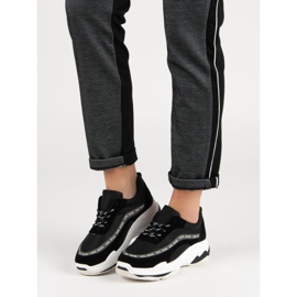 Černá sportovní obuv VICES černý 1