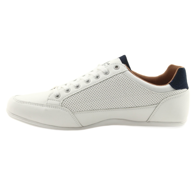 Bílá pánská sportovní obuv Mckey 901 bílý červené námořnická modrá 2