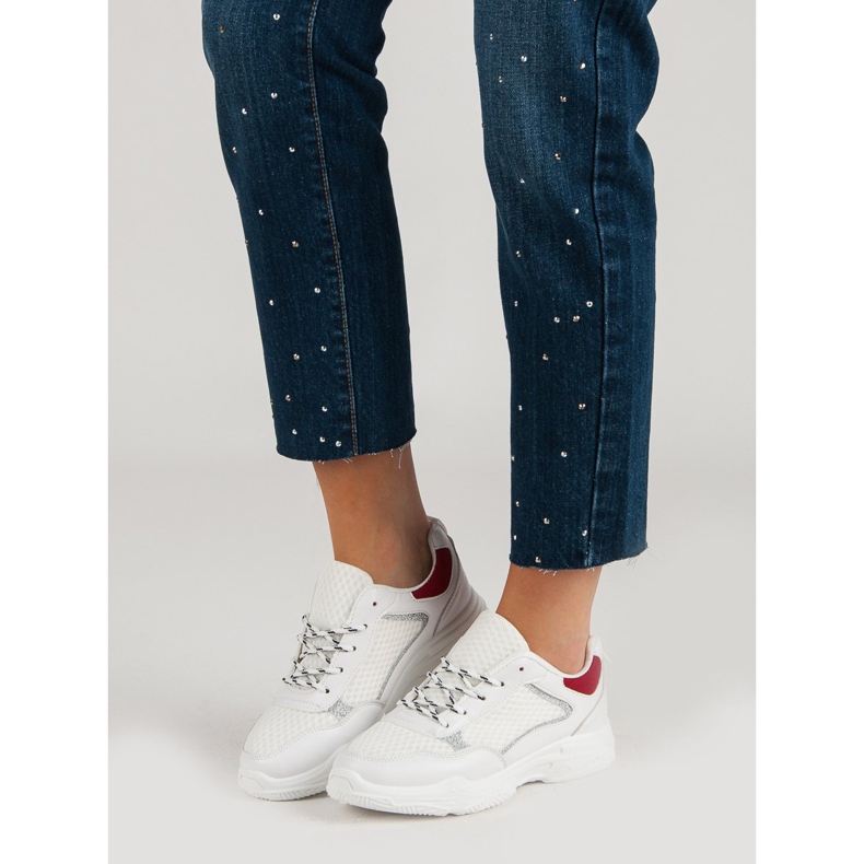 Pohodlná sportovní obuv bílý 1