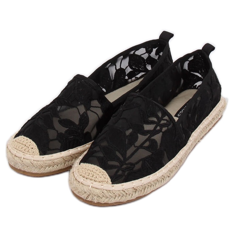 Černé prolamované espadrilky 68-130 Black černá 2