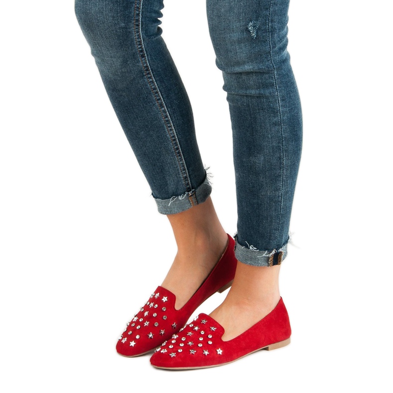 Rudí páni s ozdobami červené 1 Rudí páni s ozdobami červené 1