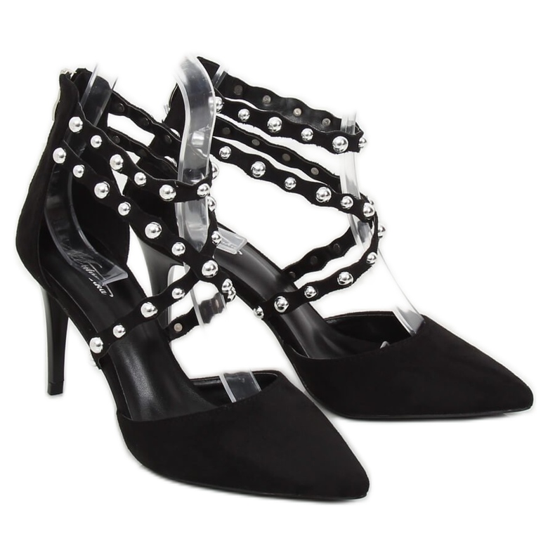 Černé B-50 Černé cvočky s cvočky černá 1