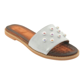 M.Daszyński Dámské flip -flops 1837 zdobené šedými perlami šedá 1