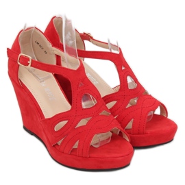 Červené sandály na klínku LM-002 Red červený 1