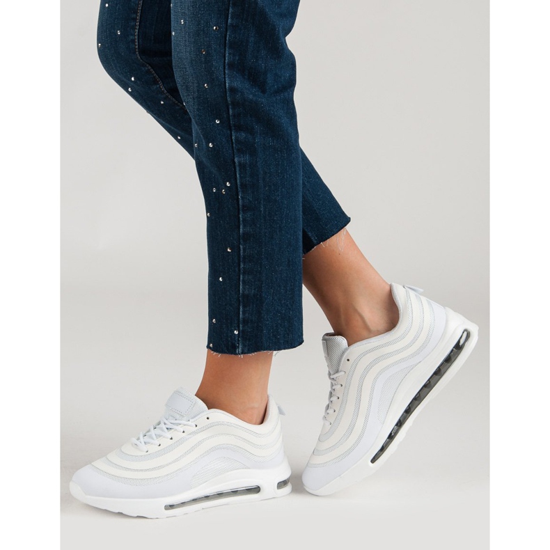 Módní sportovní obuv bílý 1