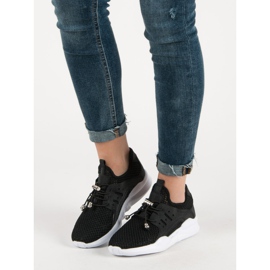 Prolamované sportovní boty černý 1