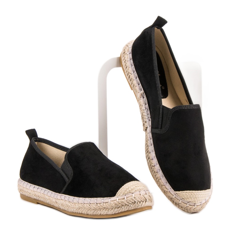 Fama Černé slipy černá 2