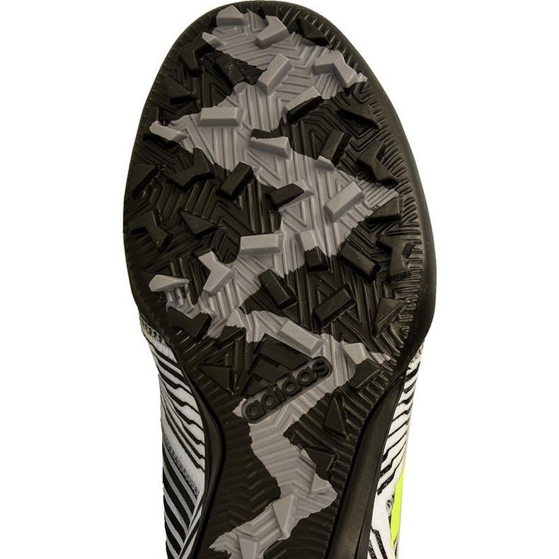 Kopačky Adidas Nemeziz Tango 17.3 Tf M BB3657 vícebarevný bílý 1