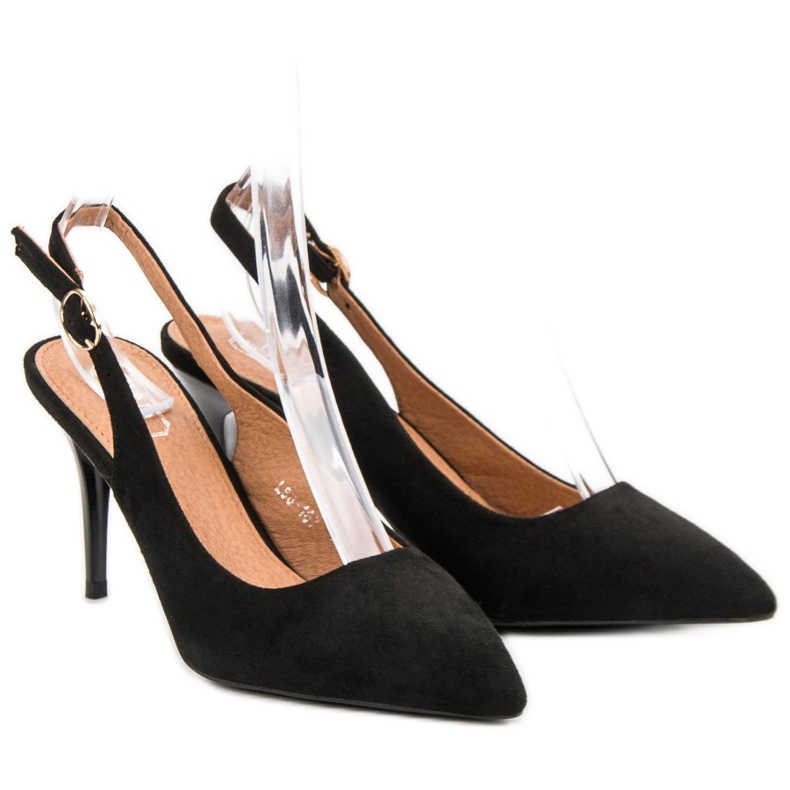 Černé jehly s objevenou patou černá 1