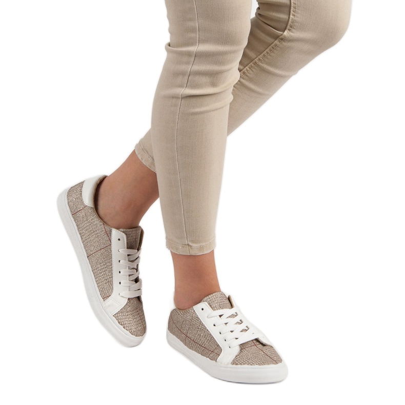 Šněrovací tenisky žluť 2