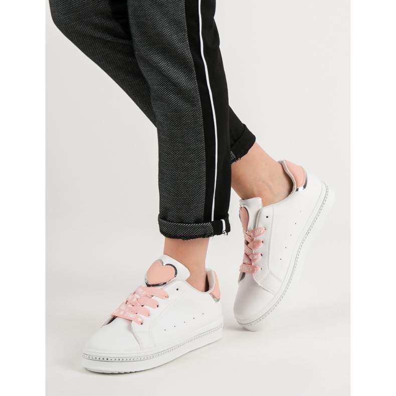 Šněrovací sportovní obuv bílý 2