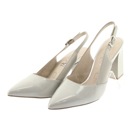 Šedé dámské sandály na sloupku Caprice 29604 šedá 3