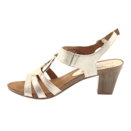 Dámské sandály Caprice s ozdobným zlatým oválem 28308 2