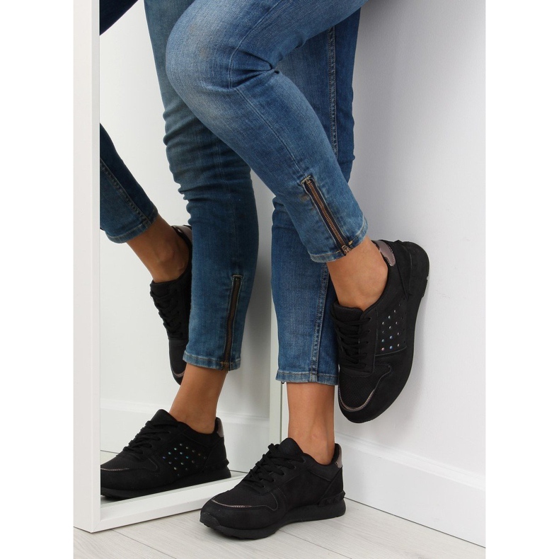 Dámská sportovní obuv SU12P Black II-GAT černá 1