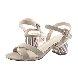 Dekorativní sandálový podpatek Filippo 818 béžový 4