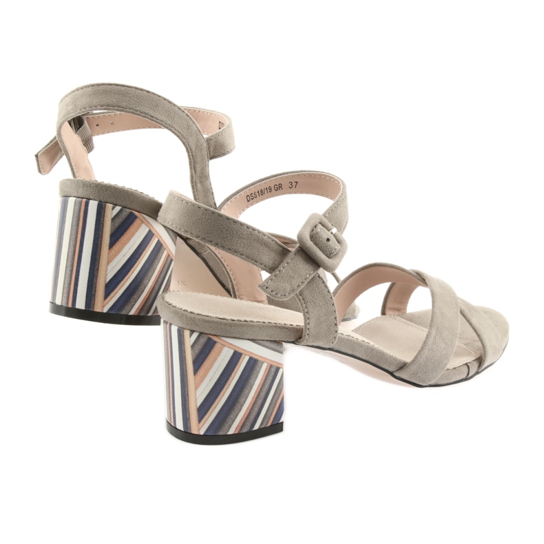 Dekorativní sandálový podpatek Filippo 818 béžový 3