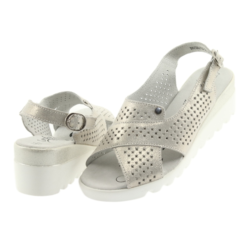 Zlaté dámské sandály na klínku Filippo 729 zlatý 3