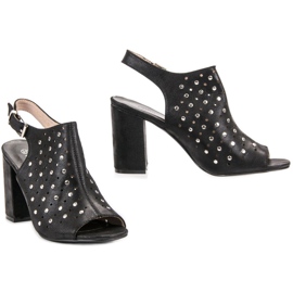 Sandály VINCEZA s tryskami černý 2