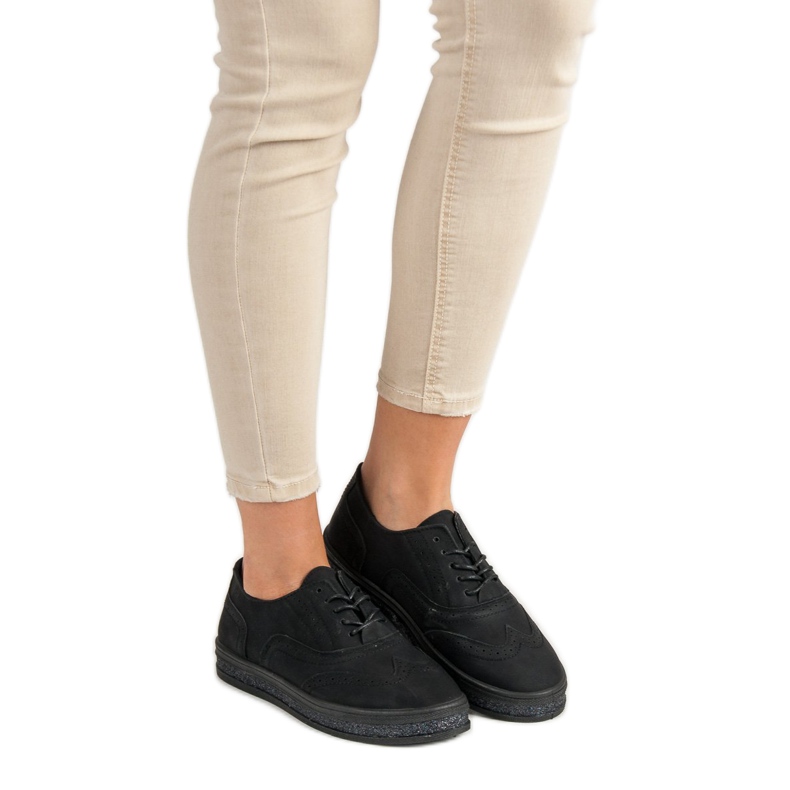 SHELOVET Černí brogues černý 2