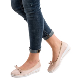 SHELOVET Klínová baletka hnědý 2