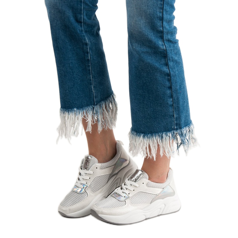 Ideal Shoes Bílé sportovní boty bílý 2