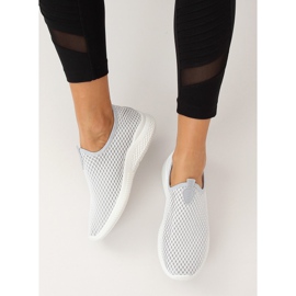 Šedá sportovní obuv B0-56 šedá 1 Šedá sportovní obuv B0-56 šedá 1