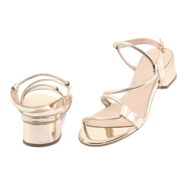 Zlaté sandály na podpatku Edeo 3386 zlatý 4