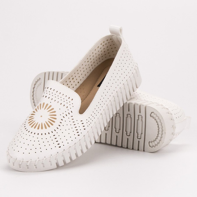 Tullo Bílí páni bílý 1 Tullo Bílí páni bílý 1