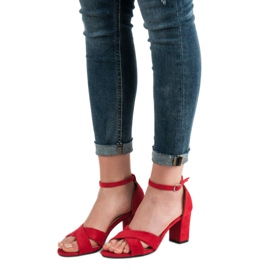 Best Shoes Sandály z červeného semiše 1